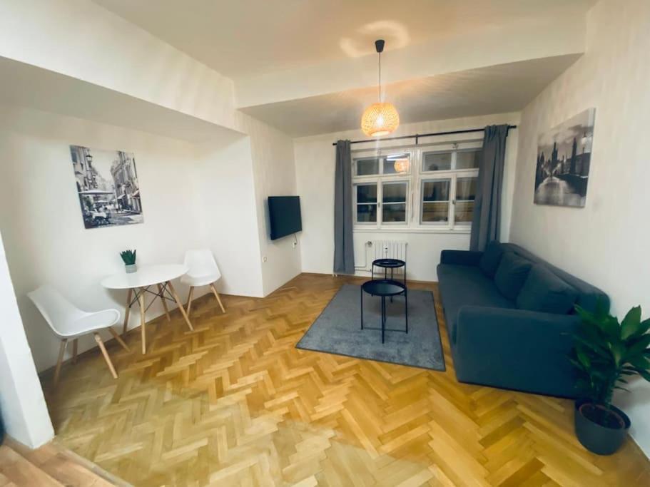 Prahabel - C15 Daire Dış mekan fotoğraf